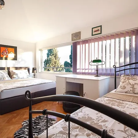 Near Sandy Firule * Split