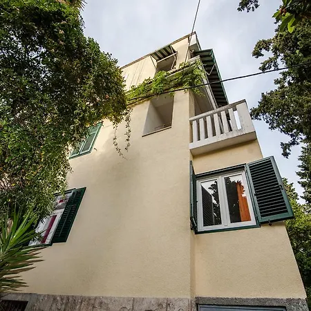 Near Sandy Firule Appartement Split